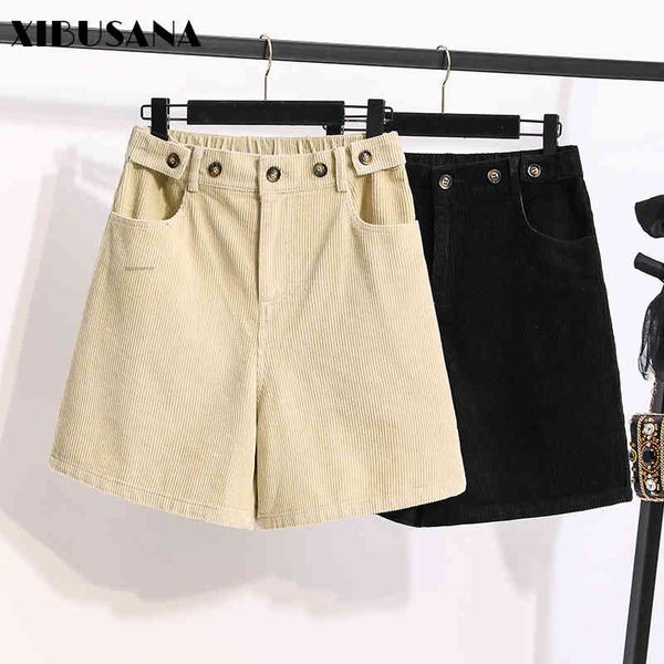 autumn winter women loose pockets high waist shorts office lady buttons female corduroy plus size 5xl 210423, White;black
autumn winter women loose pockets high waist shorts office lady buttons female corduroy plus size 5xl 210423, White;black