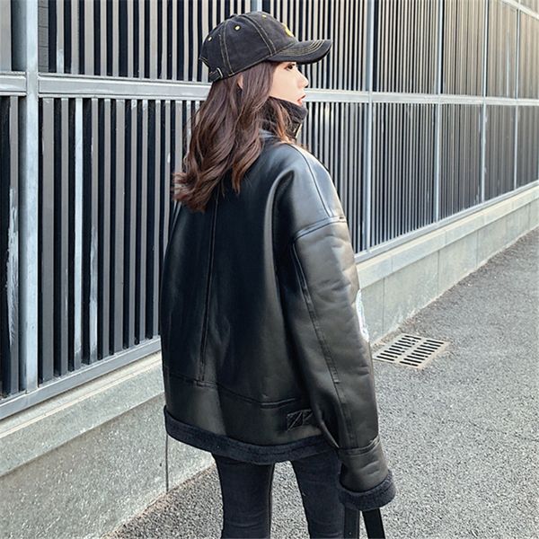 winter women fashion black motorcycle coat soft pu leather jacket thick warm lambswool outwear female streetwear
winter women fashion black motorcycle coat soft pu leather jacket thick warm lambswool outwear female streetwear