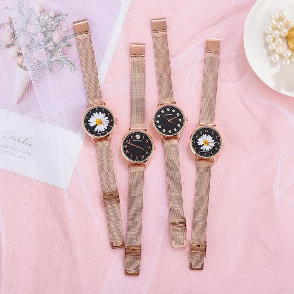 wristwatches 2021 fashion women watch casual small daisies quartz wrist ladies luxury watches gift relogio feminino, Slivery;brown
wristwatches 2021 fashion women watch casual small daisies quartz wrist ladies luxury watches gift relogio feminino, Slivery;brown