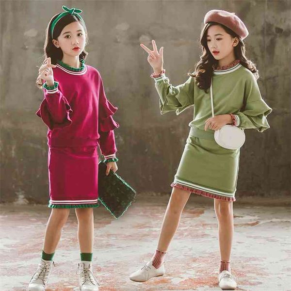 winter children sets casual long ruffles sleeve o neck t-shirt patchowork green skirt 2pcs girls clothes 3-12t 210629, White
winter children sets casual long ruffles sleeve o neck t-shirt patchowork green skirt 2pcs girls clothes 3-12t 210629, White