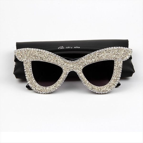 cat eye sunglasses women rhinestone big frame oversized sun glasses for men vintage shades oculos, White;black
cat eye sunglasses women rhinestone big frame oversized sun glasses for men vintage shades oculos, White;black