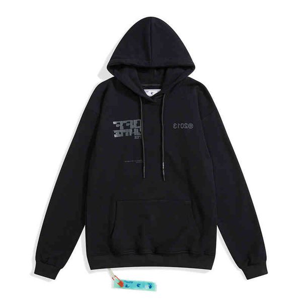 autumn 2021 and white off winter new black stick on arrow men's women's casual hooded terry sweater
autumn 2021 and white off winter new black stick on arrow men's women's casual hooded terry sweater