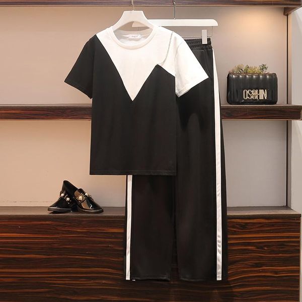 plus size tracksuits women sports suit summer 2021 contrast color t shirt and wide leg pants casual two piece set womens clothes, Black
plus size tracksuits women sports suit summer 2021 contrast color t shirt and wide leg pants casual two piece set womens clothes, Black