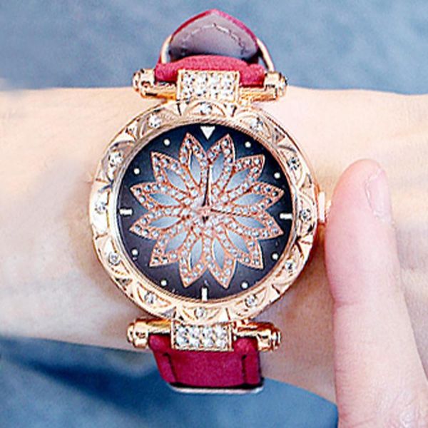 wristwatches fashion casual women watches crystal leather band quartz ladies price drop relogio feminino, Slivery;brown
wristwatches fashion casual women watches crystal leather band quartz ladies price drop relogio feminino, Slivery;brown