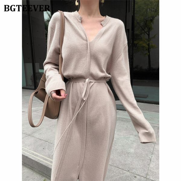 2021bgteever vintage women knitted dress autumn winter brief v-neck warm dstring lace-up loose midi female sweater dress 2021, Black;gray
2021bgteever vintage women knitted dress autumn winter brief v-neck warm dstring lace-up loose midi female sweater dress 2021, Black;gray