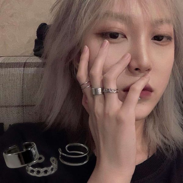 female 925 ring sterling sier personality hip hop mouth simple index finger joint ring cold wind niche, Silver
female 925 ring sterling sier personality hip hop mouth simple index finger joint ring cold wind niche, Silver