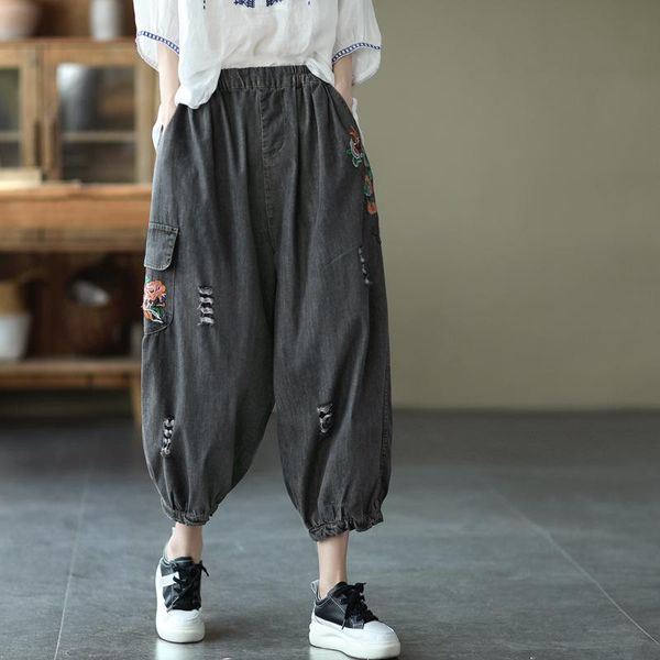 women's jeans summer women embroidery floral retro loose casual trousers 2021 ladies elastic waist ripped denim harem pants pocket, Blue
women's jeans summer women embroidery floral retro loose casual trousers 2021 ladies elastic waist ripped denim harem pants pocket, Blue