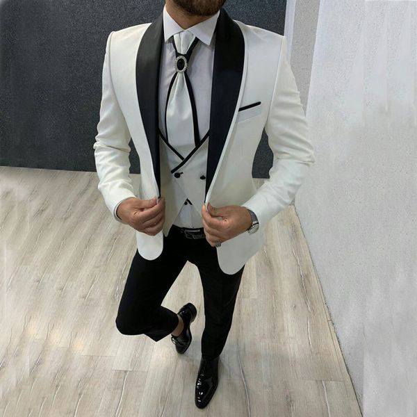 men's suits & blazers brand groomsmen shawl lapel groom tuxedos white and black men wedding man 3 pieces blazer ( jacket+pants+tie, White;black
men's suits & blazers brand groomsmen shawl lapel groom tuxedos white and black men wedding man 3 pieces blazer ( jacket+pants+tie, White;black