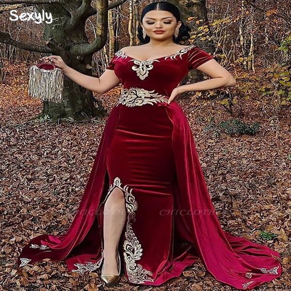 party dresses vintage burgundy velvet algerien evening dress 2022 with detachable train off the shoulder mermaid prom karakou robes, White;black
party dresses vintage burgundy velvet algerien evening dress 2022 with detachable train off the shoulder mermaid prom karakou robes, White;black