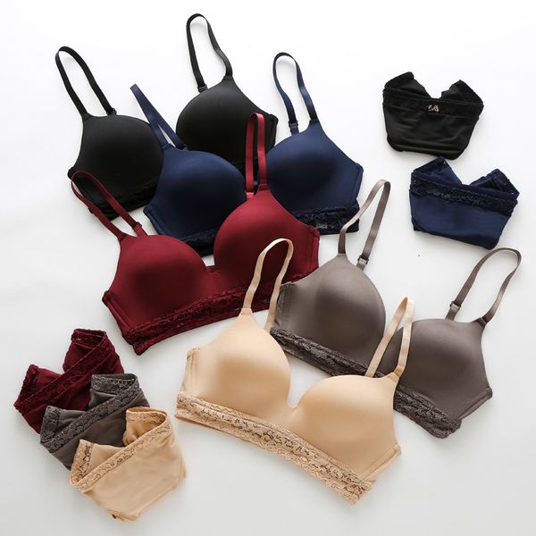 bras sets glossy lace seamless rimless underwear four row button gathered deep v bra suit, Red;black
bras sets glossy lace seamless rimless underwear four row button gathered deep v bra suit, Red;black