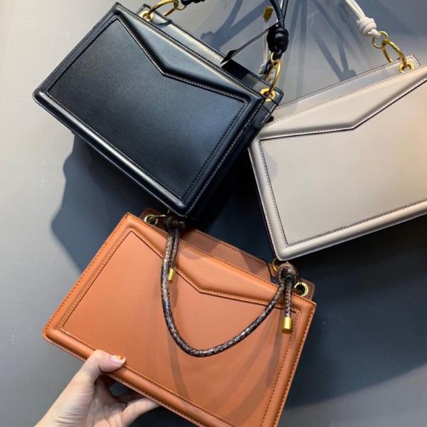 pineapple brand bag shoulder pw2-75210073 women's metal ring decorative handbag armpit clutch bags
pineapple brand bag shoulder pw2-75210073 women's metal ring decorative handbag armpit clutch bags