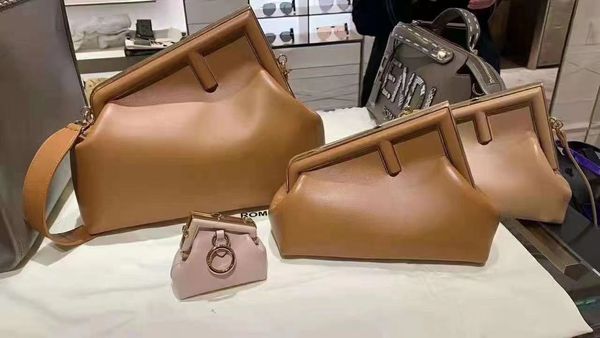 designer bag fend first gulinaza same asymmetric handbag single shoulder diagonal straddle women's bagqirt cz
designer bag fend first gulinaza same asymmetric handbag single shoulder diagonal straddle women's bagqirt cz