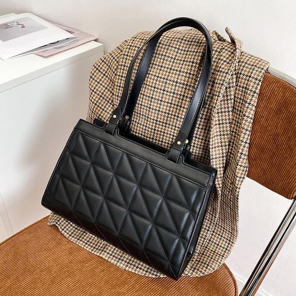 evening bags quilted women shoulder bag fashion shopper pu leather totes handbag ladys packs
evening bags quilted women shoulder bag fashion shopper pu leather totes handbag ladys packs