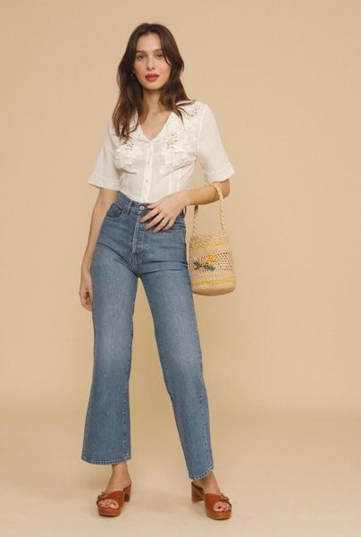 women's blouses & shirts women shirt 2021 spring and summer style ladies stitching hollow embroidery short-sleeved top, White
women's blouses & shirts women shirt 2021 spring and summer style ladies stitching hollow embroidery short-sleeved top, White