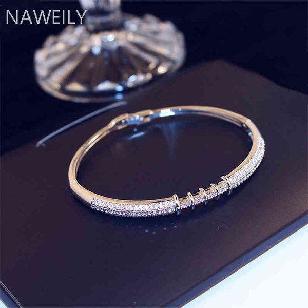 luxury brand bling aaa zircon buckle cuff bangles for women high-end wedding jewelry gifts crystal bracelet, Black
luxury brand bling aaa zircon buckle cuff bangles for women high-end wedding jewelry gifts crystal bracelet, Black