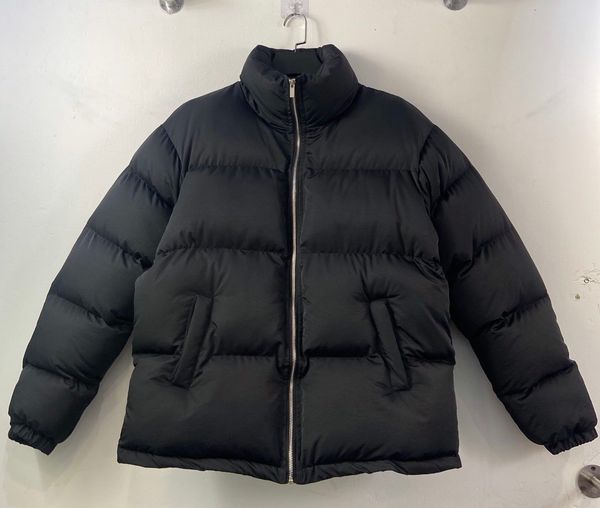 2021 essentials reflective sleeve oversized high street fog warmth men women couple down jacket, Black
2021 essentials reflective sleeve oversized high street fog warmth men women couple down jacket, Black