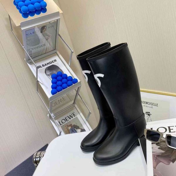 dress shoes fashion women winter boots brand design high rain boots flat anti-slip rubber rain ladies mujer invierno 2021 dhwi, Black
dress shoes fashion women winter boots brand design high rain boots flat anti-slip rubber rain ladies mujer invierno 2021 dhwi, Black