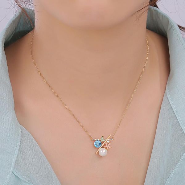pendant necklaces 2021 fahsion style summer women's sweet flower butterfly design necklace zircon simple jewelry accessory, Silver
pendant necklaces 2021 fahsion style summer women's sweet flower butterfly design necklace zircon simple jewelry accessory, Silver