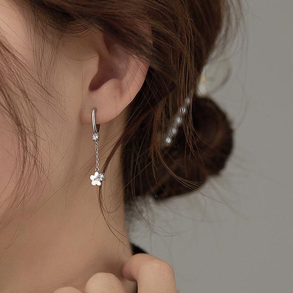hoop & huggie tassel zircon flower earrings for women round design student fashion punk hip hop female simple jewelry wholesale boyulige, Golden;silver
hoop & huggie tassel zircon flower earrings for women round design student fashion punk hip hop female simple jewelry wholesale boyulige, Golden;silver
