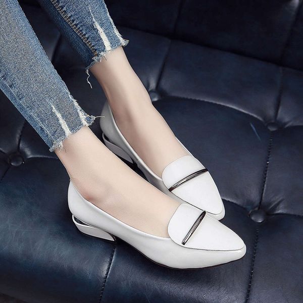 casual shoes 2021 spring new flat sole single shoes women's pointed leather bright large 41-43 n9g6, Black
casual shoes 2021 spring new flat sole single shoes women's pointed leather bright large 41-43 n9g6, Black