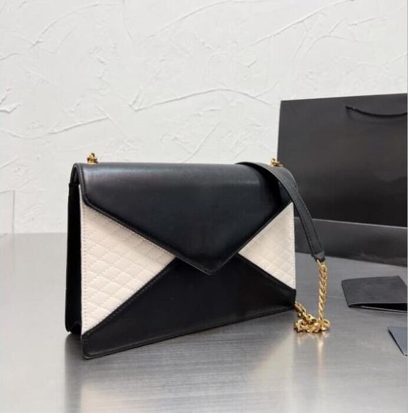 2022 designer handbags women black lattice crossbody bag flap metal chain handbag flip cover shoulder bags purse wallet 27cm
2022 designer handbags women black lattice crossbody bag flap metal chain handbag flip cover shoulder bags purse wallet 27cm