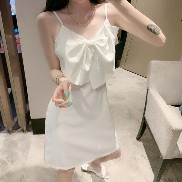 casual dresses 2021 summer high waist temperament dress women ruffles fashionable solid color feminine fashion, Black;gray
casual dresses 2021 summer high waist temperament dress women ruffles fashionable solid color feminine fashion, Black;gray
