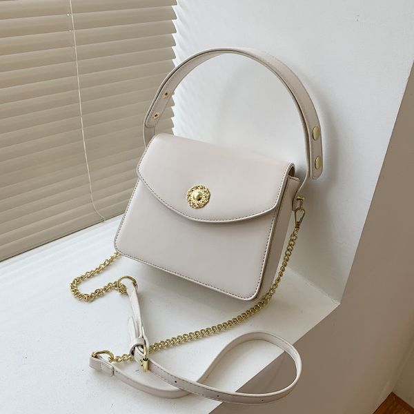 luxurys felicie purse handbags designers high texture pearl fashionable and exquisite small bag single shoulder armpit women's fashion, Black;red
luxurys felicie purse handbags designers high texture pearl fashionable and exquisite small bag single shoulder armpit women's fashion, Black;red