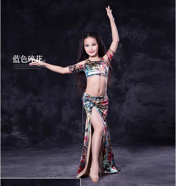 stage wear girls belly dance clothes set kids dancing clothing fashoin printing long skirt 2pcs child suit for sml, Black;red
stage wear girls belly dance clothes set kids dancing clothing fashoin printing long skirt 2pcs child suit for sml, Black;red