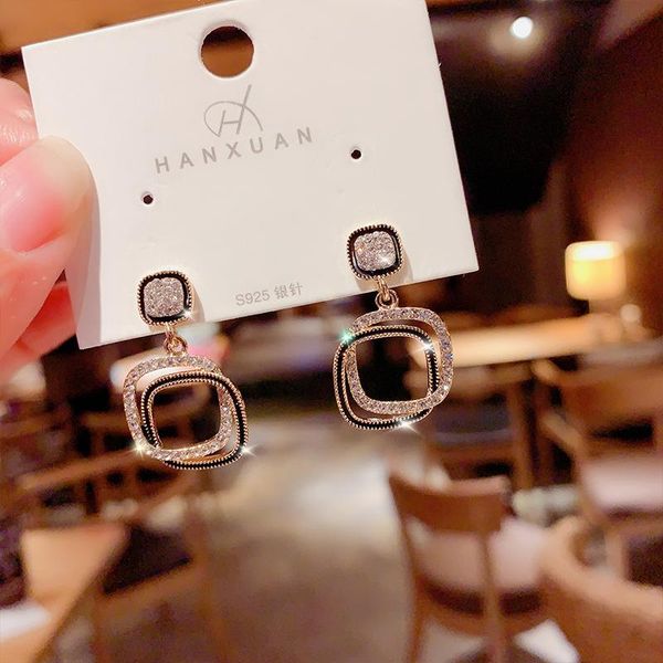 dangle & chandelier exquisite earrings geometric two-color women's jewelry hollow hanging vintage fashion simple 2021 trend, Silver
dangle & chandelier exquisite earrings geometric two-color women's jewelry hollow hanging vintage fashion simple 2021 trend, Silver