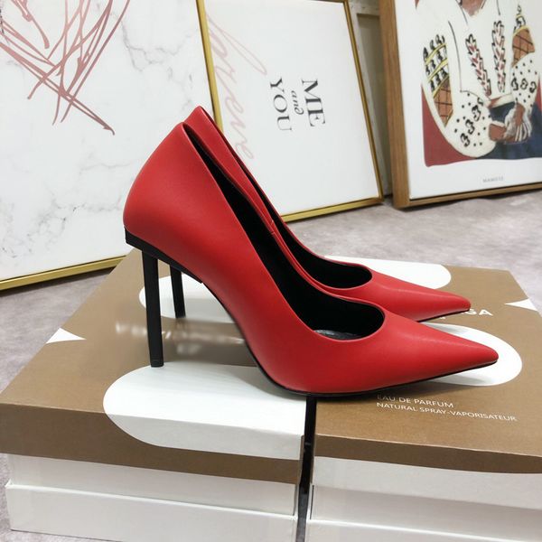2021 good quality fashion women luxurys designers shoes designer sandals womens luxury high heels sandal dress shoess with box size 35-41 -b, Black
2021 good quality fashion women luxurys designers shoes designer sandals womens luxury high heels sandal dress shoess with box size 35-41 -b, Black