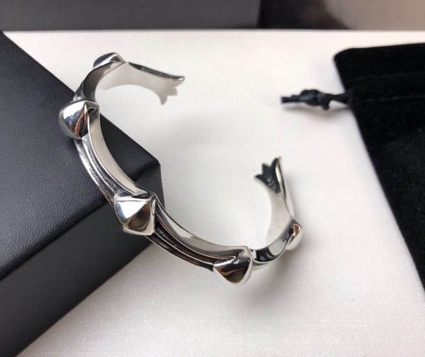fashion cross bracelets bangle for mens and women trend personality punk cross style lovers gift hip hop jewelry lz619, Black
fashion cross bracelets bangle for mens and women trend personality punk cross style lovers gift hip hop jewelry lz619, Black