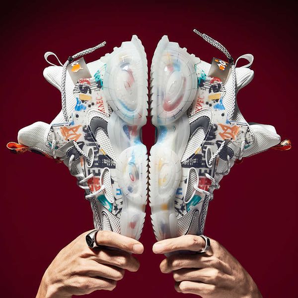 2022 fashion street style comfortable thick men sneakers height rising light breathable man sport running shoes
2022 fashion street style comfortable thick men sneakers height rising light breathable man sport running shoes