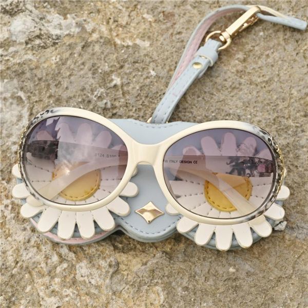 rockjoy fashion sunglasses women white sun glasses for ladies oval shades female anti reflection uv400, White;black
rockjoy fashion sunglasses women white sun glasses for ladies oval shades female anti reflection uv400, White;black