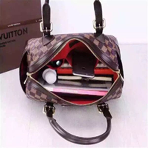 brand designer luxury m930 m52000 brown grid handbag women handbags iconic bags handles shoulder bags totes cross body bag clutches even, Red;black
brand designer luxury m930 m52000 brown grid handbag women handbags iconic bags handles shoulder bags totes cross body bag clutches even, Red;black