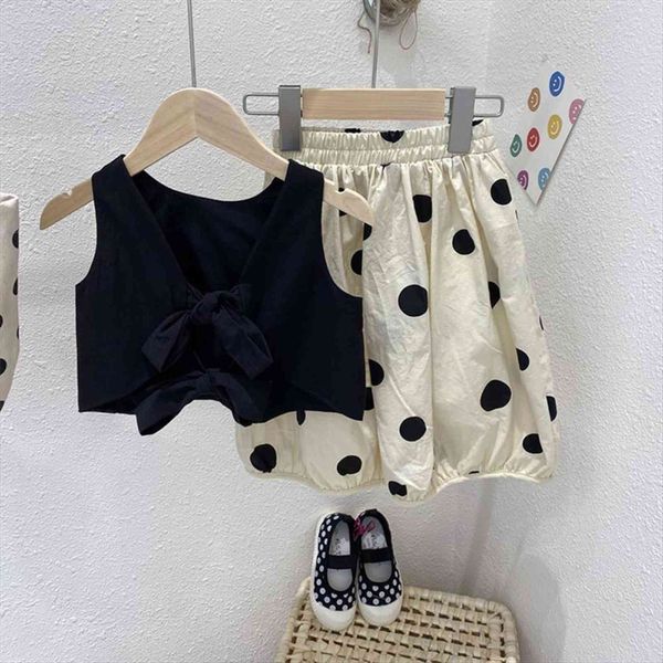 summer kids suit girls dot 2pcs bow tes and loose pants korean children set sleeveless clothes, White
summer kids suit girls dot 2pcs bow tes and loose pants korean children set sleeveless clothes, White