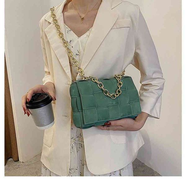 women's 2021 fashion new single shoulder korean version frosted woven bread piece personalized foreign style small square bag
women's 2021 fashion new single shoulder korean version frosted woven bread piece personalized foreign style small square bag
