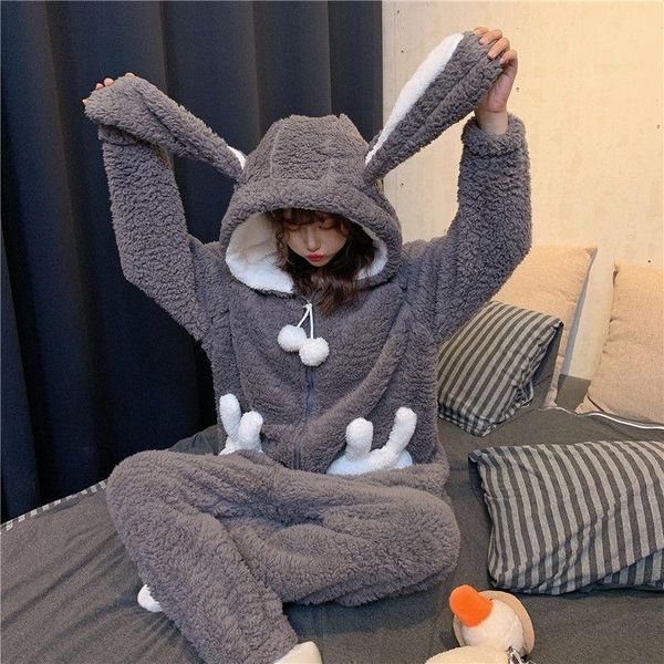 sleepwear one piece pajamas for women in autumn and winter student's lovely thickened plush warm hooded lambhair home, Black;red
sleepwear one piece pajamas for women in autumn and winter student's lovely thickened plush warm hooded lambhair home, Black;red