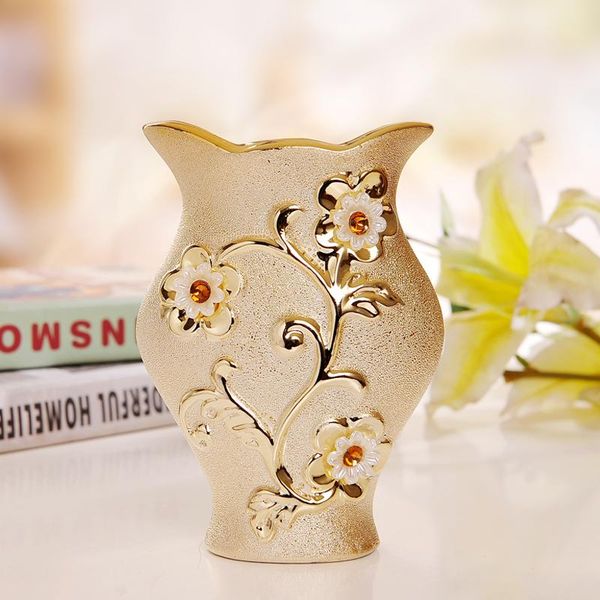 vases luxury morden gold-plated ceramic vase home decor creative design porcelain decorative flower for wedding gift
vases luxury morden gold-plated ceramic vase home decor creative design porcelain decorative flower for wedding gift