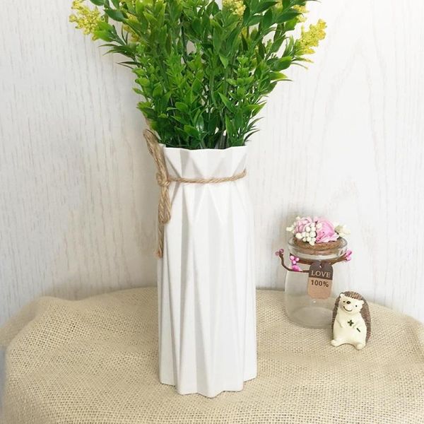 vases origami plastic vase flowerpot flower basket white ceramic imitation artificial arrangement container home use decoration
vases origami plastic vase flowerpot flower basket white ceramic imitation artificial arrangement container home use decoration