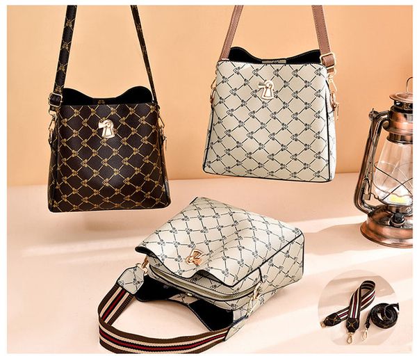 women vintage designer bucket floral crossbody brand leather printing bag ladies buckle bags shoulder messenger bag
women vintage designer bucket floral crossbody brand leather printing bag ladies buckle bags shoulder messenger bag