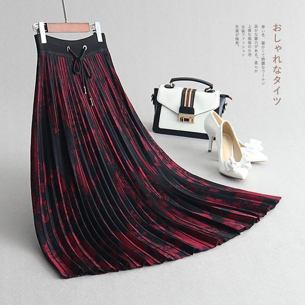 Skirts Autumn & Winter Korean Elastic High Waist Thin Elegant Fashion Graffiti Wild Women Knitted Pleated Long Skirt NOBK, Black