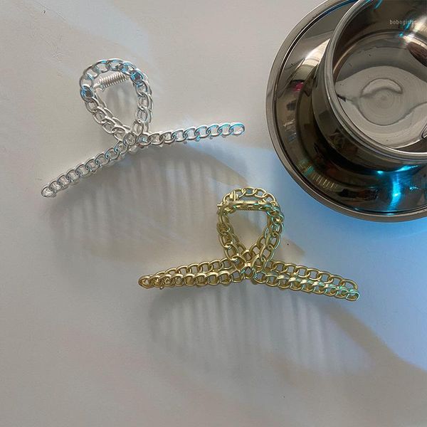 1pcs arrive korean vintage design geometric chain cross distortion metal hair clip accessories for women1
1pcs arrive korean vintage design geometric chain cross distortion metal hair clip accessories for women1