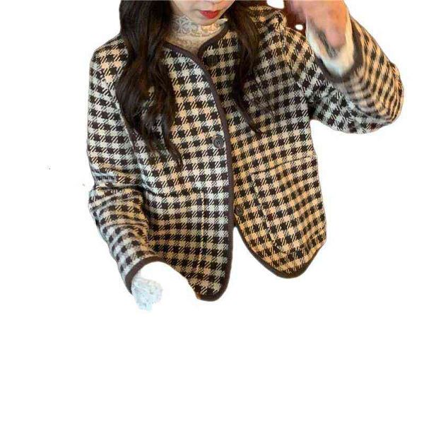 small fragrance check short coat women's autumn and winter 2021 temperament celebrity french loose versatile top, Black;brown
small fragrance check short coat women's autumn and winter 2021 temperament celebrity french loose versatile top, Black;brown