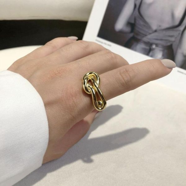 cluster rings morivovog 925 sterling silver twisted rope knotted for women original design industrial style thick party jewelry, Golden;silver
cluster rings morivovog 925 sterling silver twisted rope knotted for women original design industrial style thick party jewelry, Golden;silver