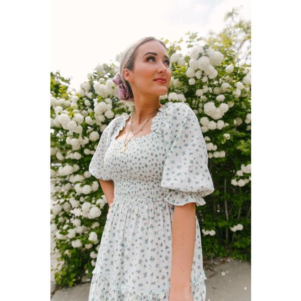 casual dresses floral summer print long dress women short sleeveless ruffles pleated patchwork holiday elegant party midi 2021, Black;gray
casual dresses floral summer print long dress women short sleeveless ruffles pleated patchwork holiday elegant party midi 2021, Black;gray