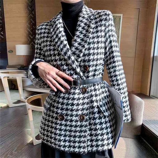 winter jacket new korean version with waist bag houndstooth woolen coat suit thick and loose, Black
winter jacket new korean version with waist bag houndstooth woolen coat suit thick and loose, Black