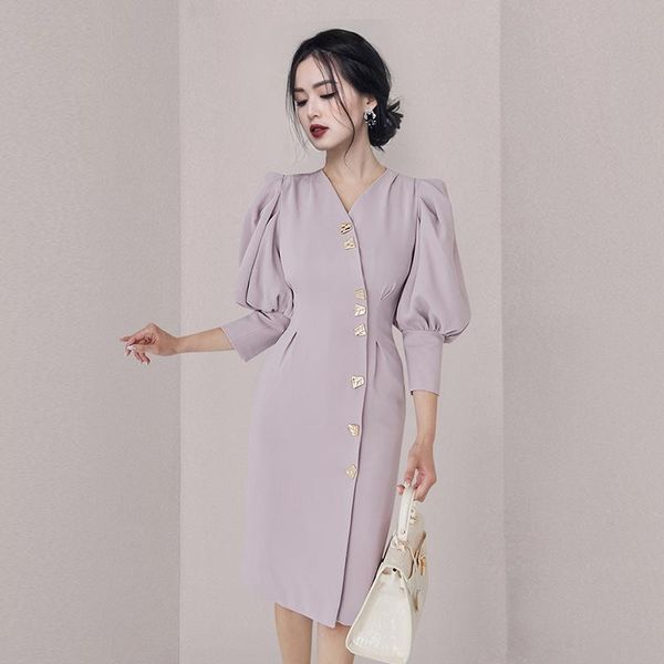 casual dresses women dress autumn 2022 office lady korea style three quarter sleeve solid single breasted high waist v-neck, Black;gray
casual dresses women dress autumn 2022 office lady korea style three quarter sleeve solid single breasted high waist v-neck, Black;gray
