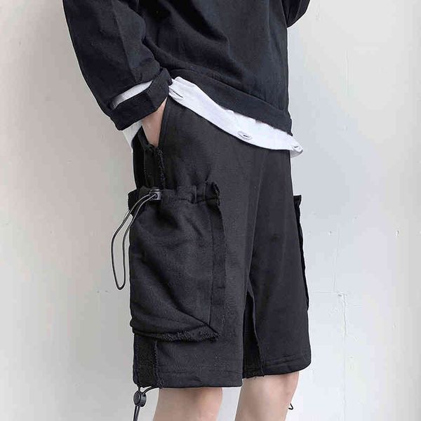 summer streetwear side-pocket black ribbons male short pants loose work shorts, White;black
summer streetwear side-pocket black ribbons male short pants loose work shorts, White;black