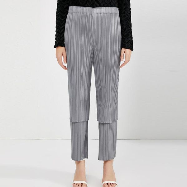 women's pants & capris plus size for women 45-75kg spring elastic miyake pleated solid color loose double folding design straight femal, Black;white
women's pants & capris plus size for women 45-75kg spring elastic miyake pleated solid color loose double folding design straight femal, Black;white