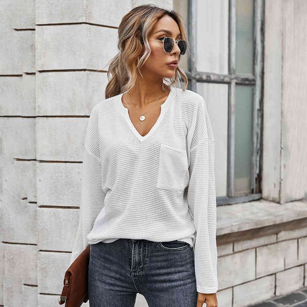 casual loose t-shirt women solid v neck long sleeve pockets decor knitted tshirt autumn winter fashion ladies pullover 210412, White
casual loose t-shirt women solid v neck long sleeve pockets decor knitted tshirt autumn winter fashion ladies pullover 210412, White